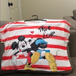 Disney crop top! ❤️